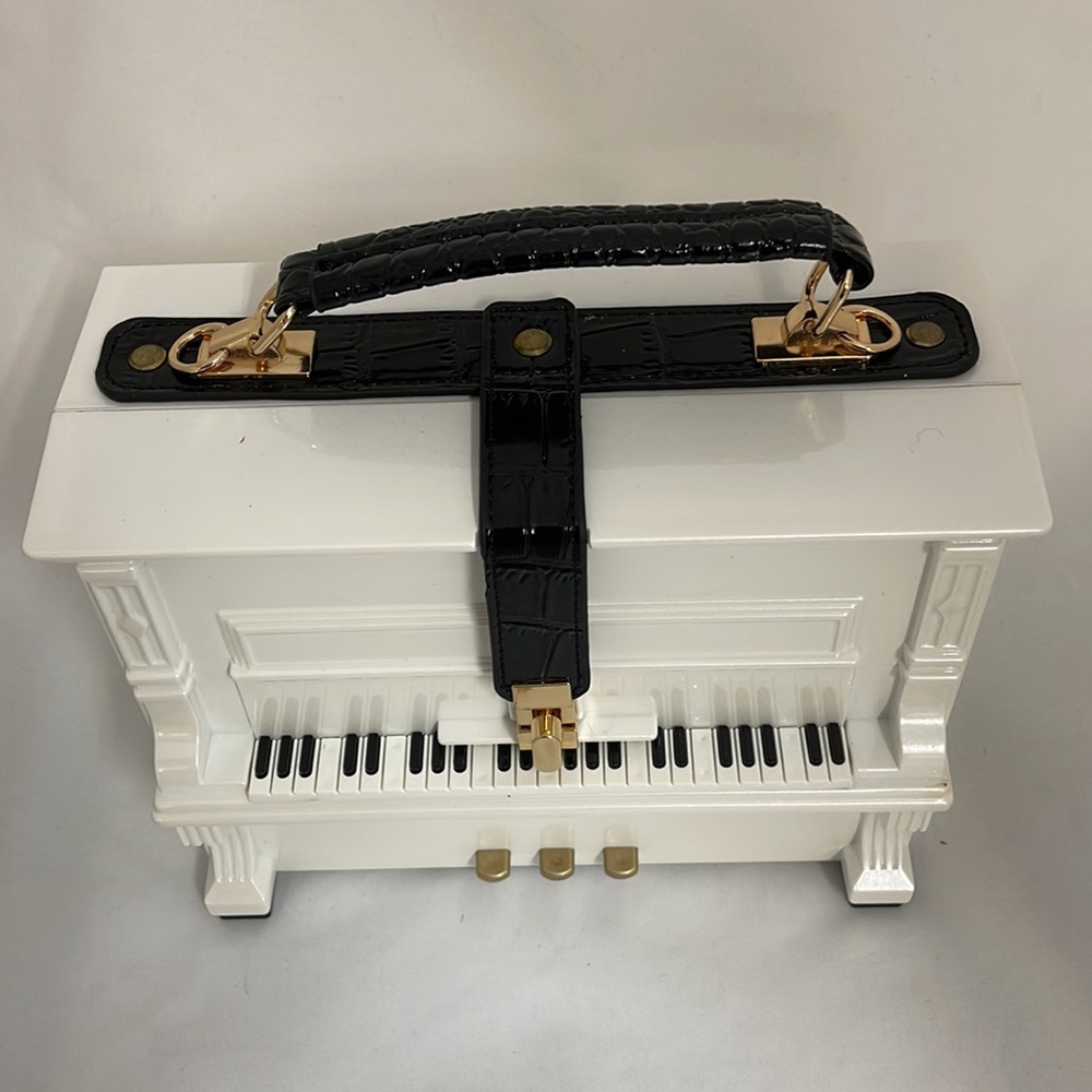 🆕 White Piano Crossbody Novelty Purse Bag - Picture 2 of 12
